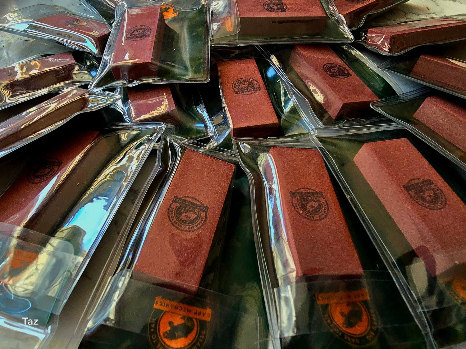 Magic hook sharpener